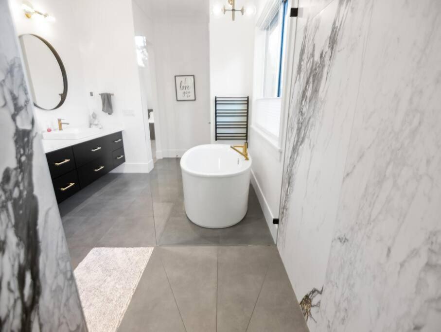 Willa The Fernridge Estate: 5Bd Family Retreat! Langley Zewnętrze zdjęcie